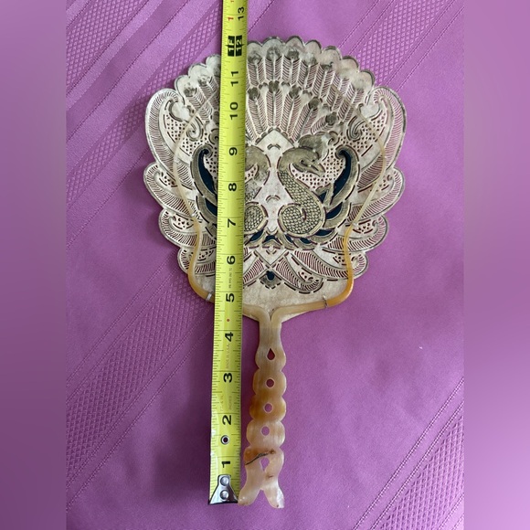 Vintage Hand held Indonesian wayang (shadow) fan featuring peacock motif - Picture 6 of 6